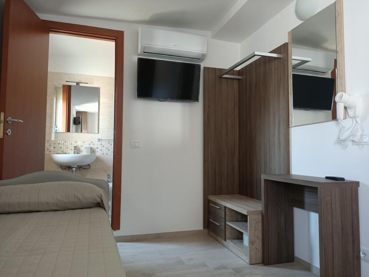 Hotel Bed & Book Rimini Exterior foto