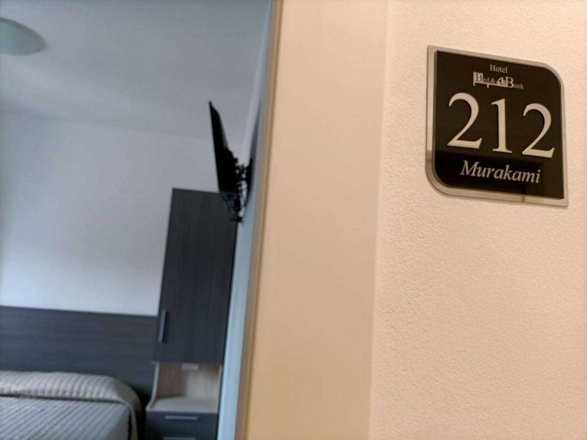 Hotel Bed & Book Rimini Exterior foto