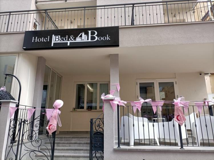 Hotel Bed & Book Rimini Exterior foto